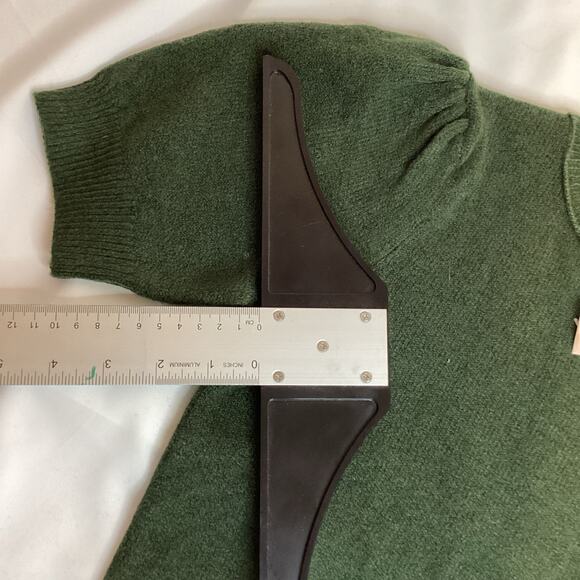 Jessica Simpson XS NWT Short Sleeve Knit Sweater – Women’s Fashion - Picture 6 of 9